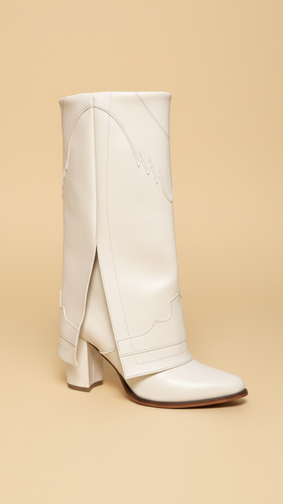 Bota Andrea Latte