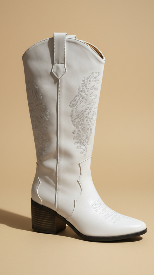 Bota Blanca bordada