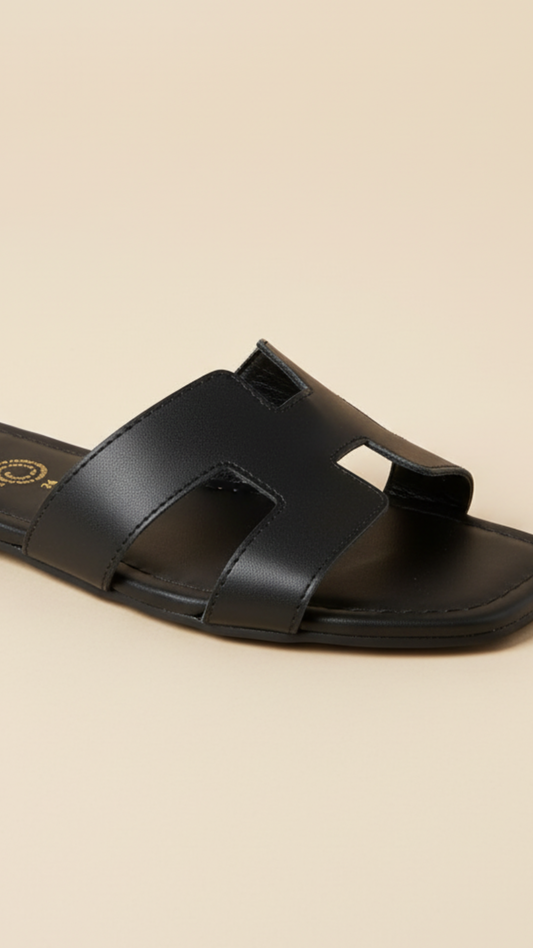 Sandalia negra de piso