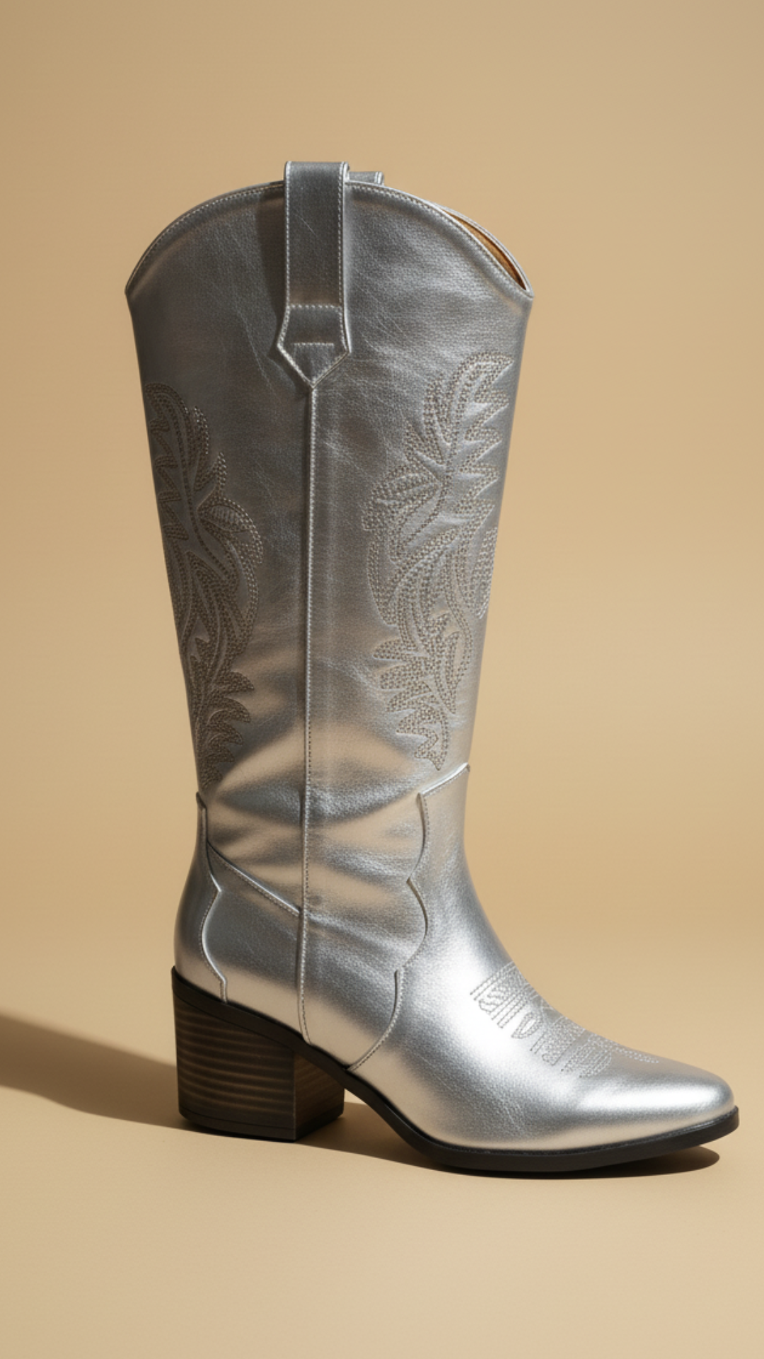 Bota Plateada bordada