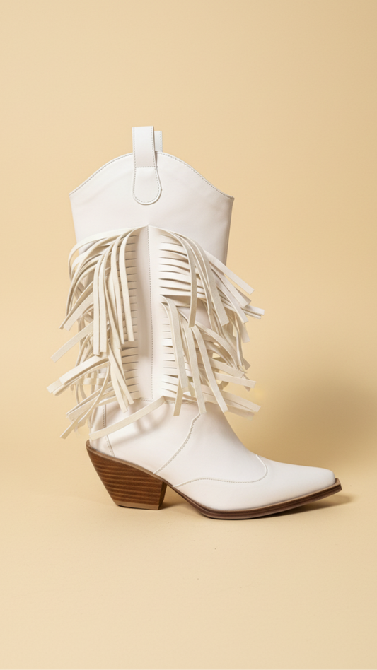 Bota con flecos blanca